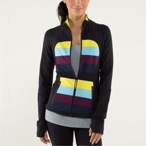 Lululemon Forme Jacket *Cuffins
Pow Stripe Split Pea / Black